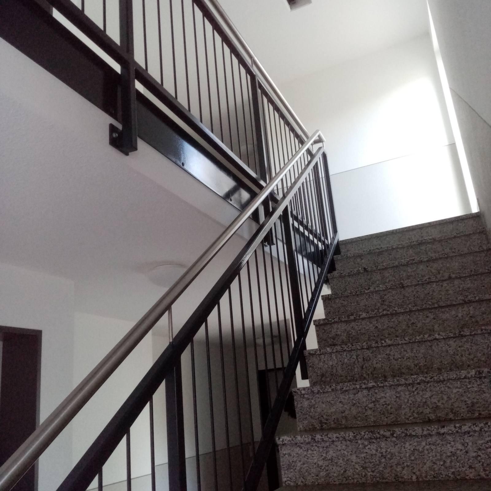 Handlauf Geländer Treppe